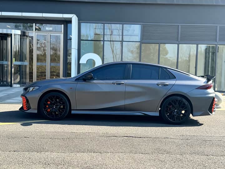 Фото 10 - GAC Trumpchi Empow R