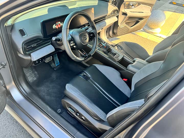 Фото 7 - GAC Trumpchi Empow R