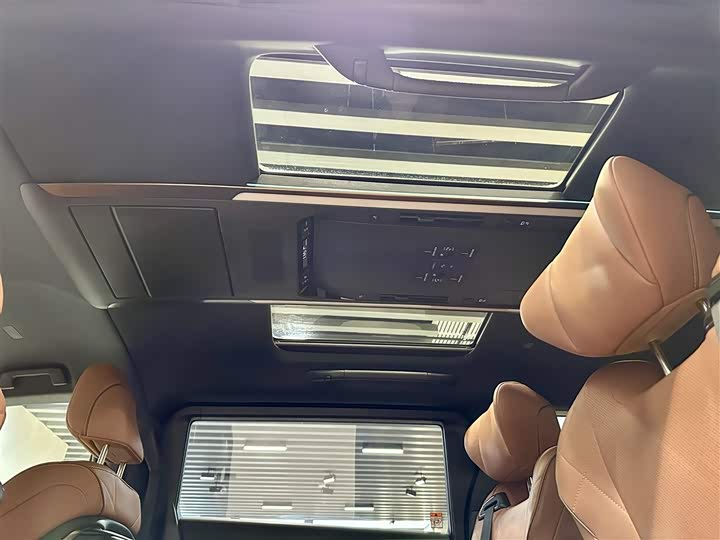 Фото 26 - Toyota Alphard