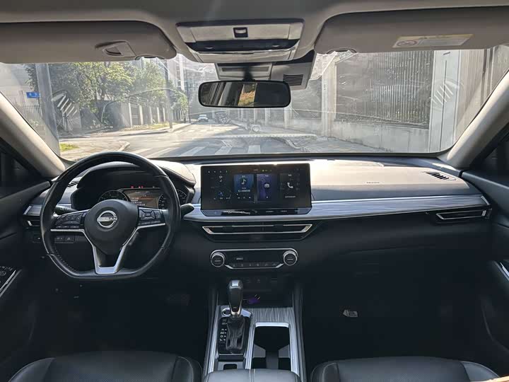 Фото 14 - Nissan Teana