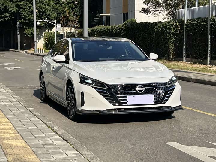 Фото 3 - Nissan Teana