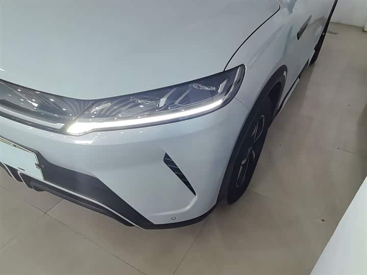 Фото 24 - BYD Yuan Up