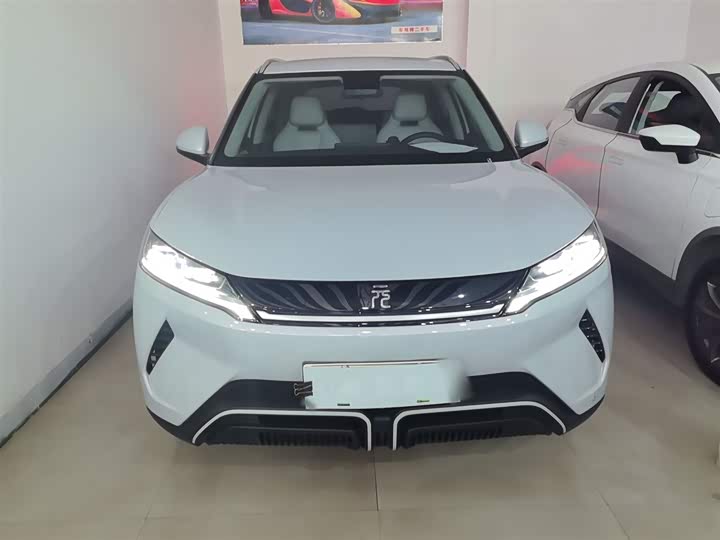 Фото 3 - BYD Yuan Up