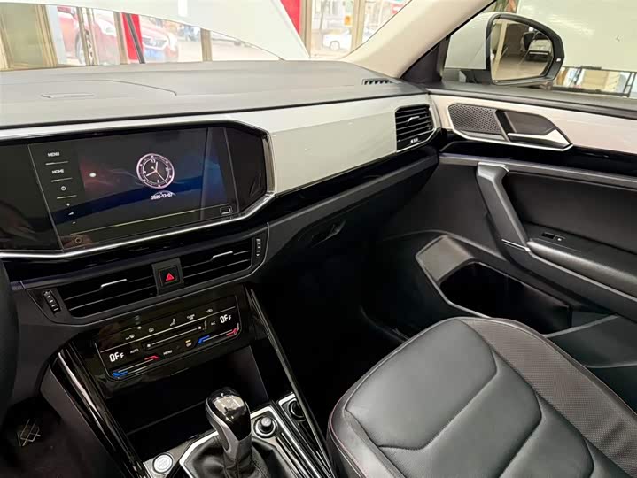 Фото 12 - Volkswagen Tayron