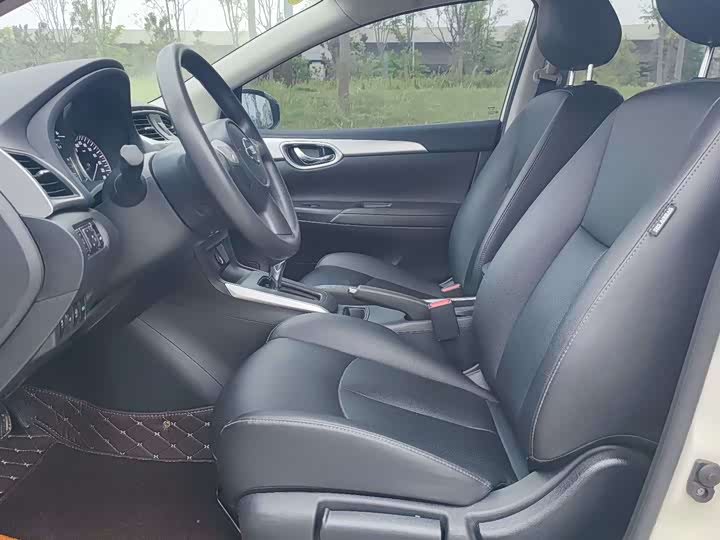 Фото 4 - Nissan Sylphy