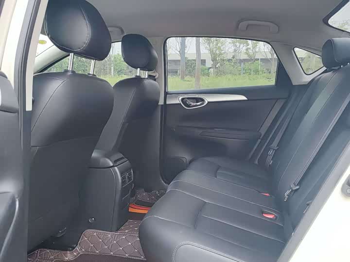 Фото 5 - Nissan Sylphy