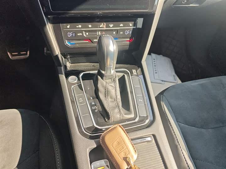 Фото 14 - Volkswagen CC