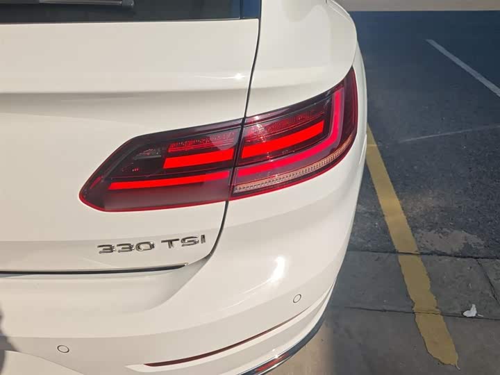 Фото 8 - Volkswagen CC