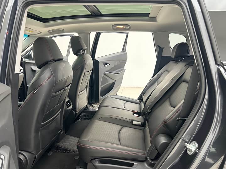 Фото 10 - Chevrolet Orlando