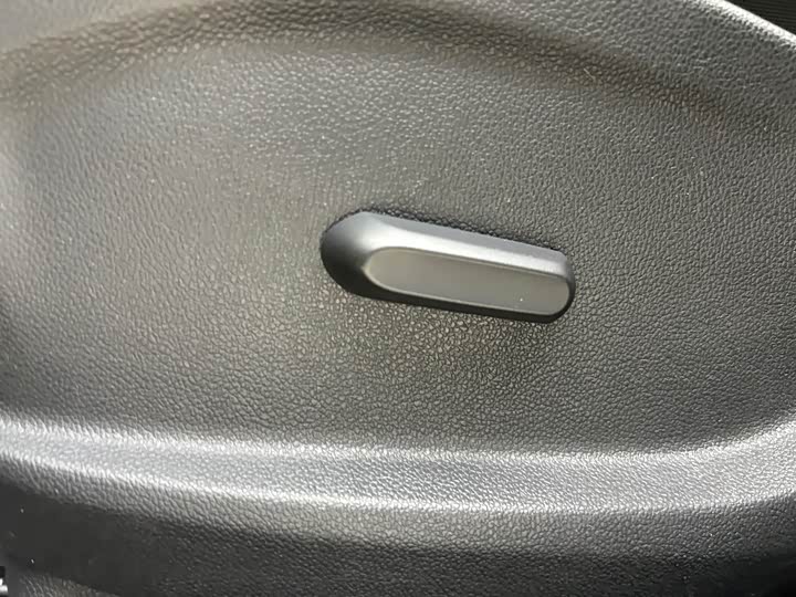 Фото 15 - Chevrolet Orlando