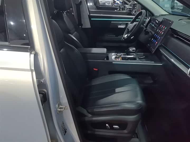 Фото 25 - Chery Jaecoo J7 (Explore 06)