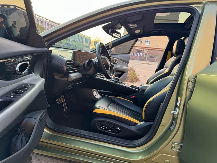 Фото 11 - GAC Trumpchi Empow R