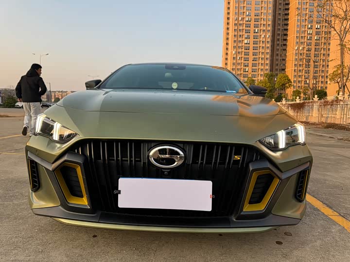 Фото 2 - GAC Trumpchi Empow R