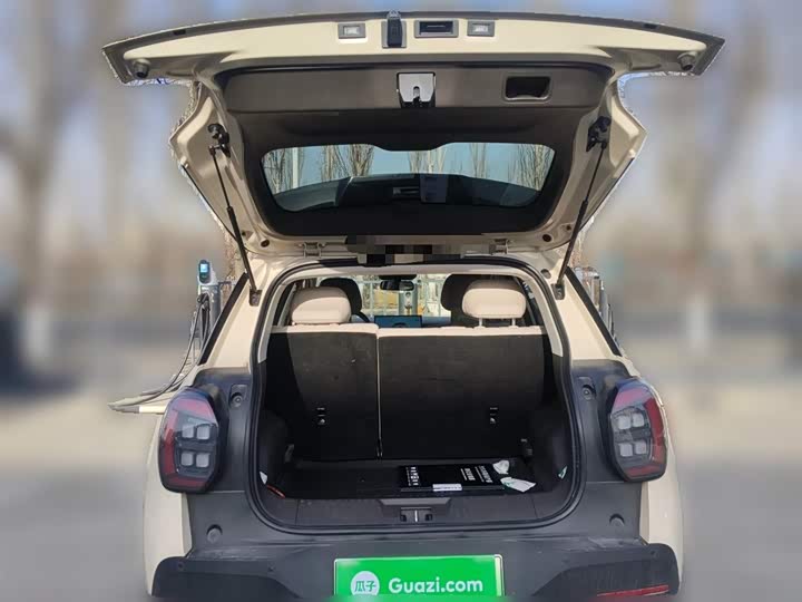 Фото 10 - GAC Aion UT