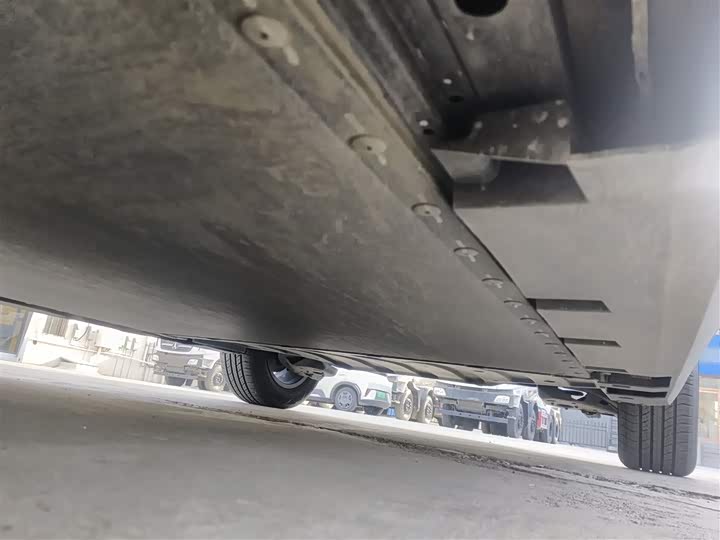 Фото 19 - GAC Aion UT