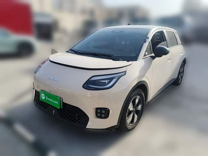 Фото 2 - GAC Aion UT