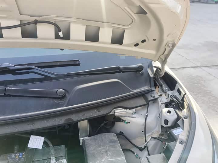 Фото 22 - GAC Aion UT