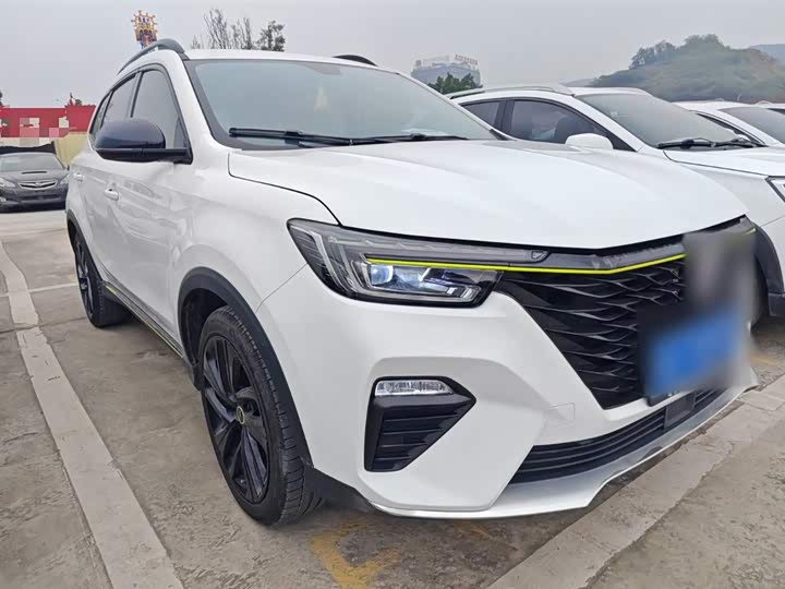 Фото 4 - Roewe RX5