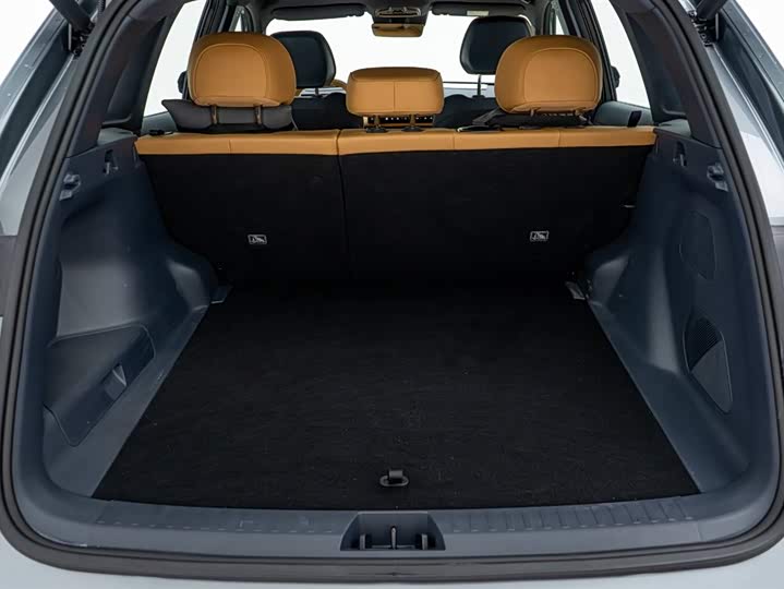 Фото 16 - Geely Galaxy Starship 7