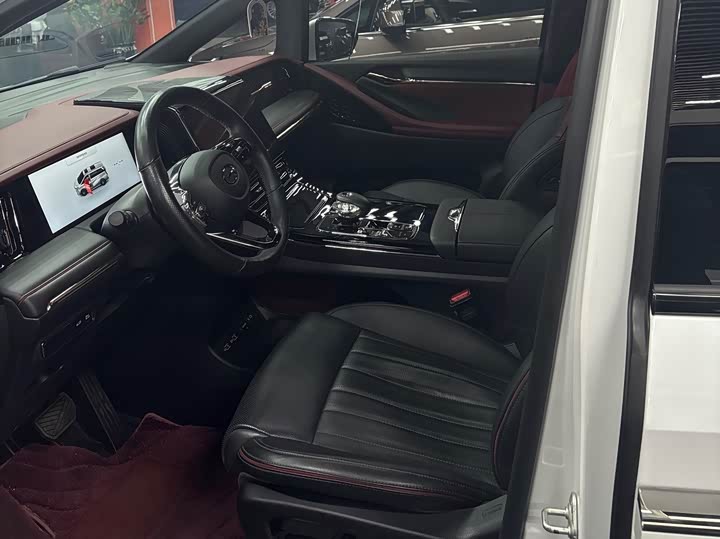 Фото 9 - GAC Trumpchi M8