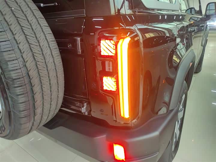 Фото 8 - BAIC Beijing BJ40 Hybrid