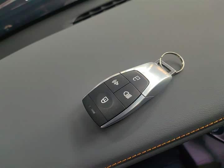 Фото 9 - BAIC Beijing BJ40 Hybrid