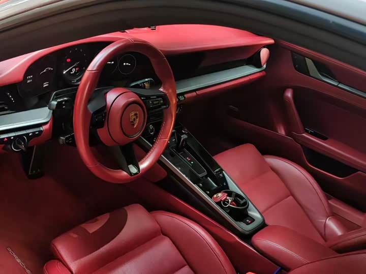 Фото 3 - Porsche 911