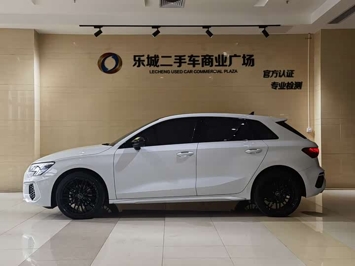 Фото 15 - Audi A3