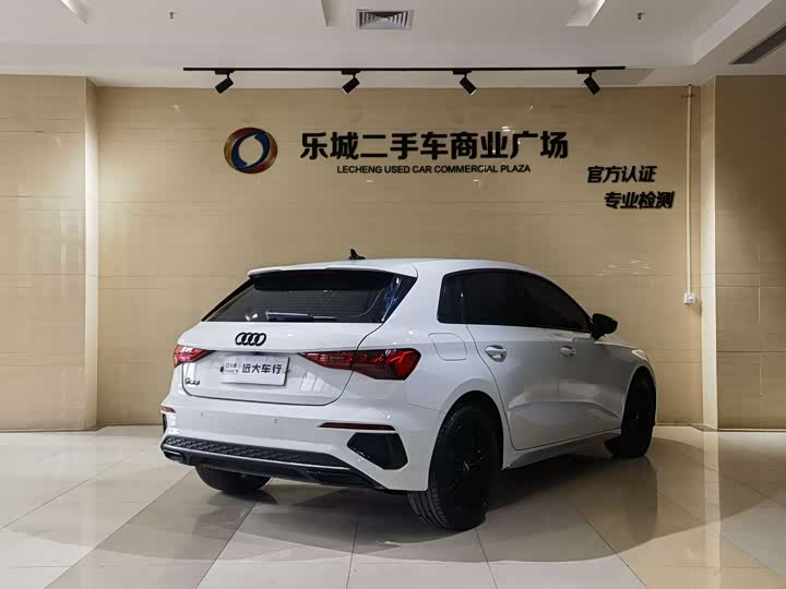 Фото 18 - Audi A3