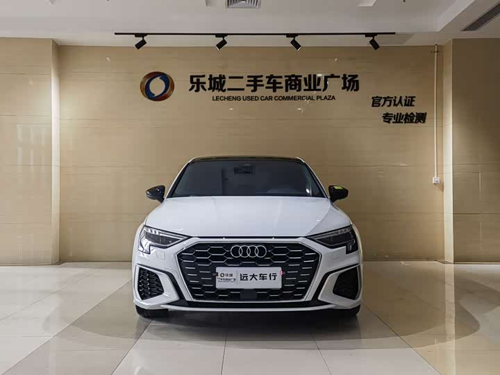 Фото 2 - Audi A3