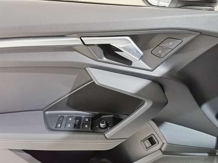 Фото 5 - Audi A3