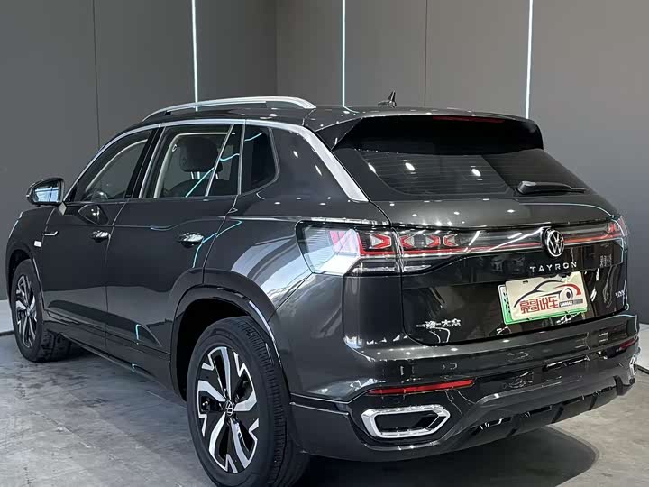 Фото 8 - Volkswagen Tayron GTE Hybrid