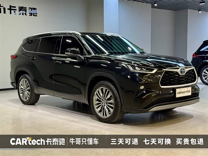 Фото 2 - Toyota Highlander