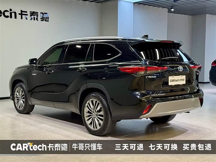 Фото 5 - Toyota Highlander