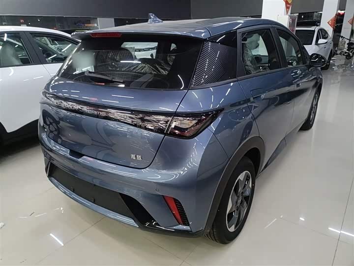 Фото 7 - BYD Dolphin