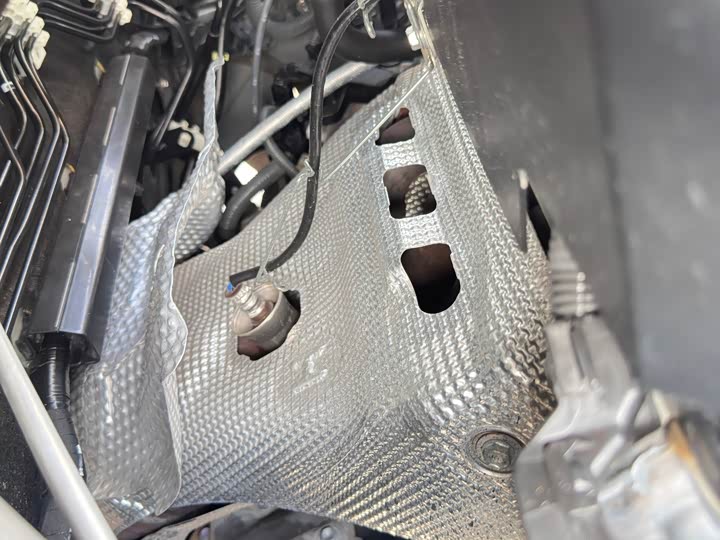 Фото 26 - Toyota Avalon