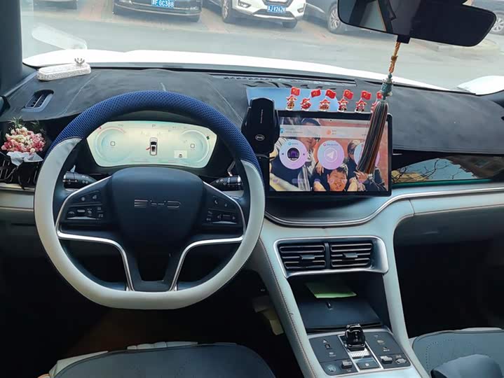 Фото 12 - BYD Song Plus Hybrid/EV