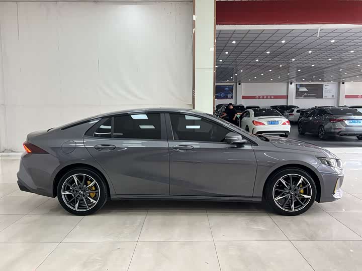 Фото 13 - GAC Trumpchi Empow R