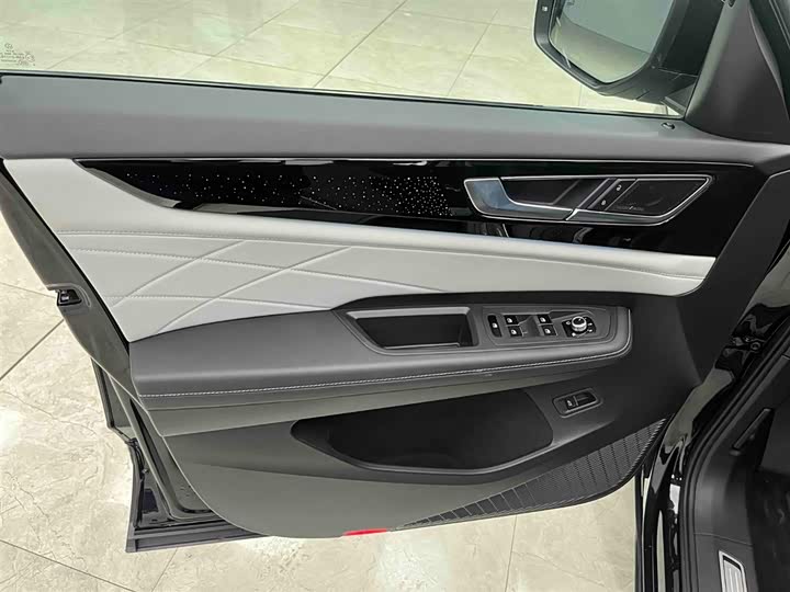 Фото 10 - Volkswagen Teramont Pro