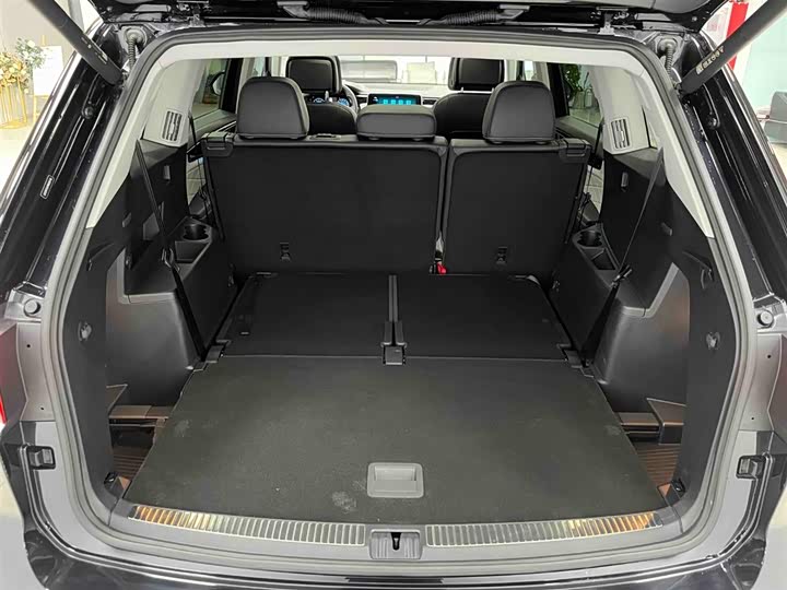 Фото 17 - Volkswagen Teramont Pro