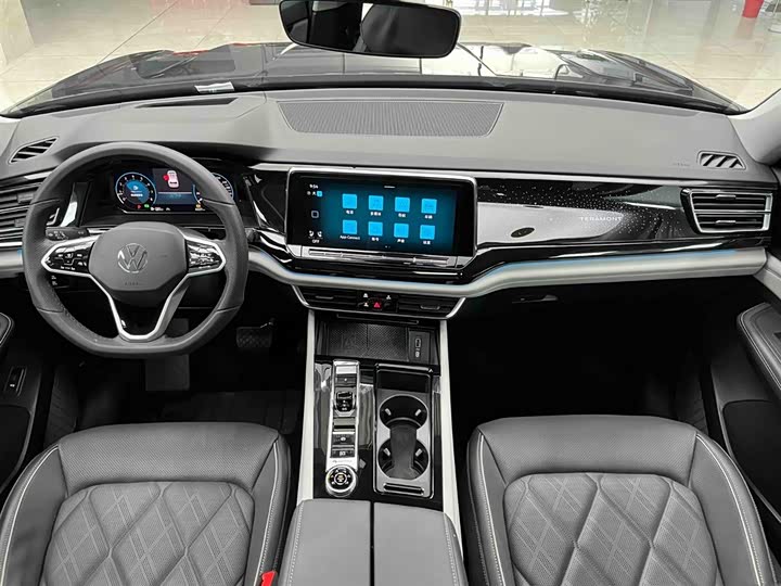 Фото 2 - Volkswagen Teramont Pro