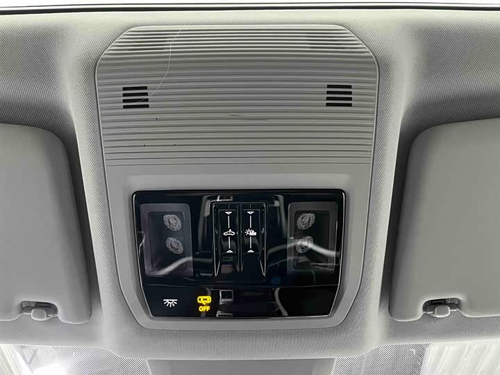 Фото 8 - Volkswagen Teramont Pro