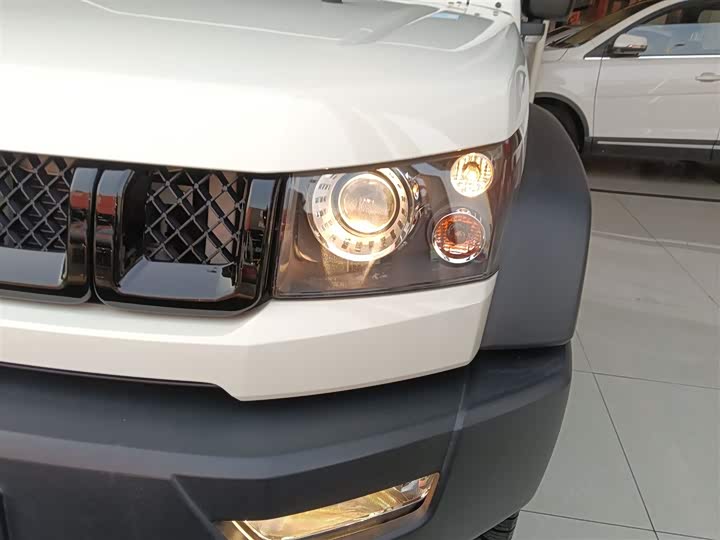 Фото 23 - BAIC Beijing BJ40