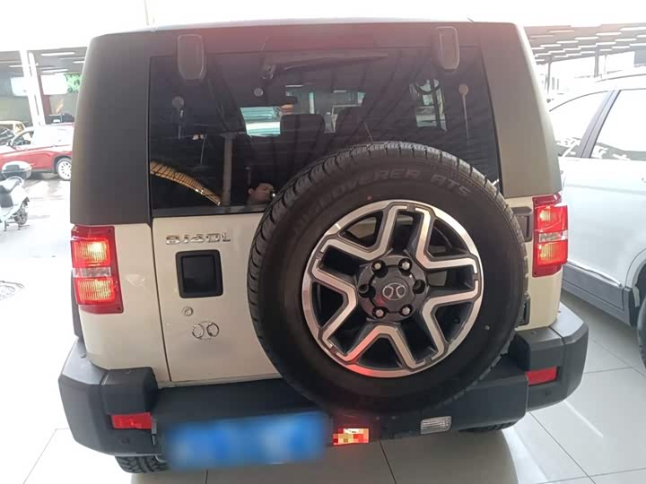 Фото 6 - BAIC Beijing BJ40