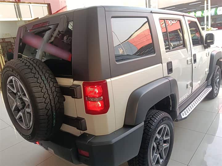 Фото 7 - BAIC Beijing BJ40