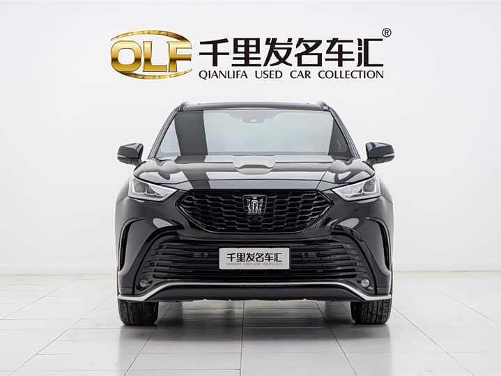 Фото 2 - Toyota Crown Kluger