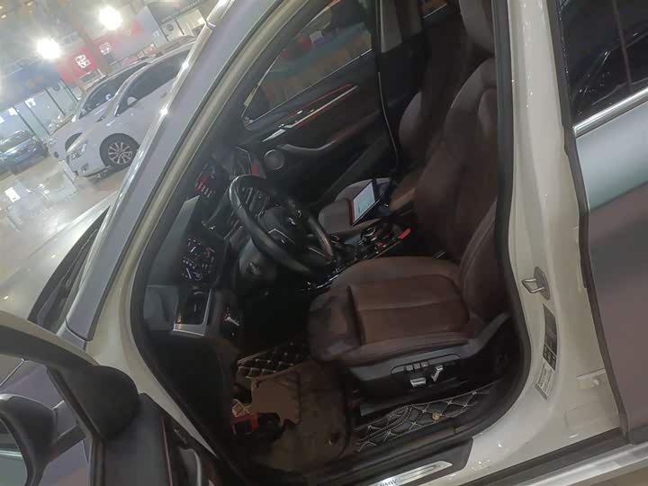 Фото 15 - BMW X1