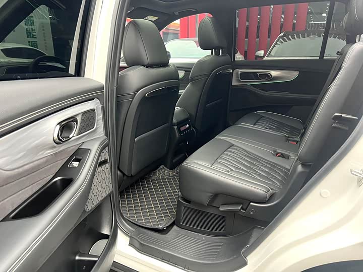 Фото 7 - GAC Trumpchi GS8