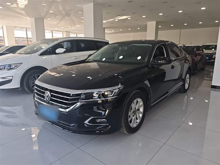 Фото 2 - Volkswagen Passat