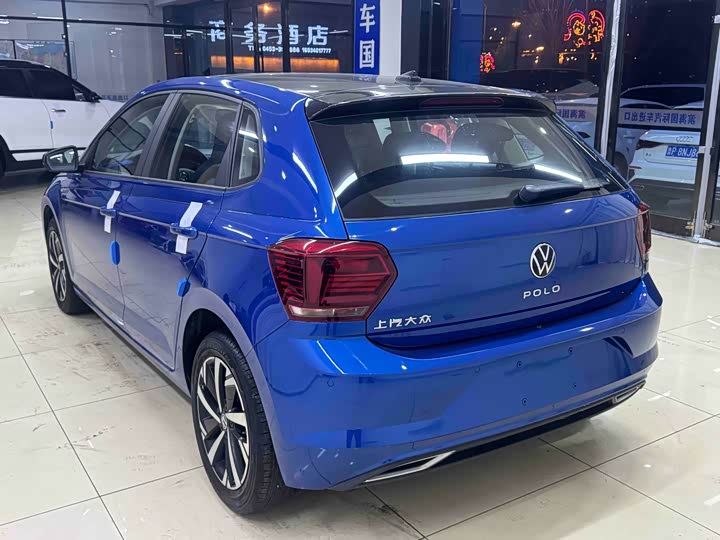 Фото 4 - Volkswagen Polo